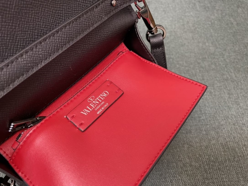 Va1e*ntin0 top handle bag
